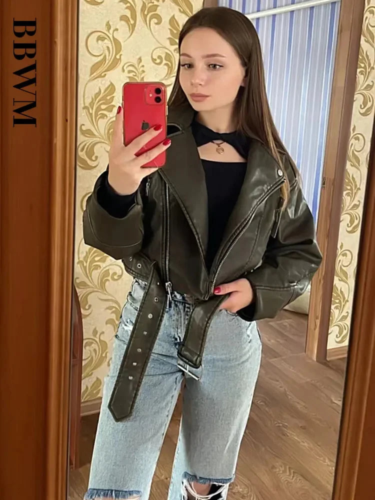 TRAF Women Oversized Vintage Loose Pu
